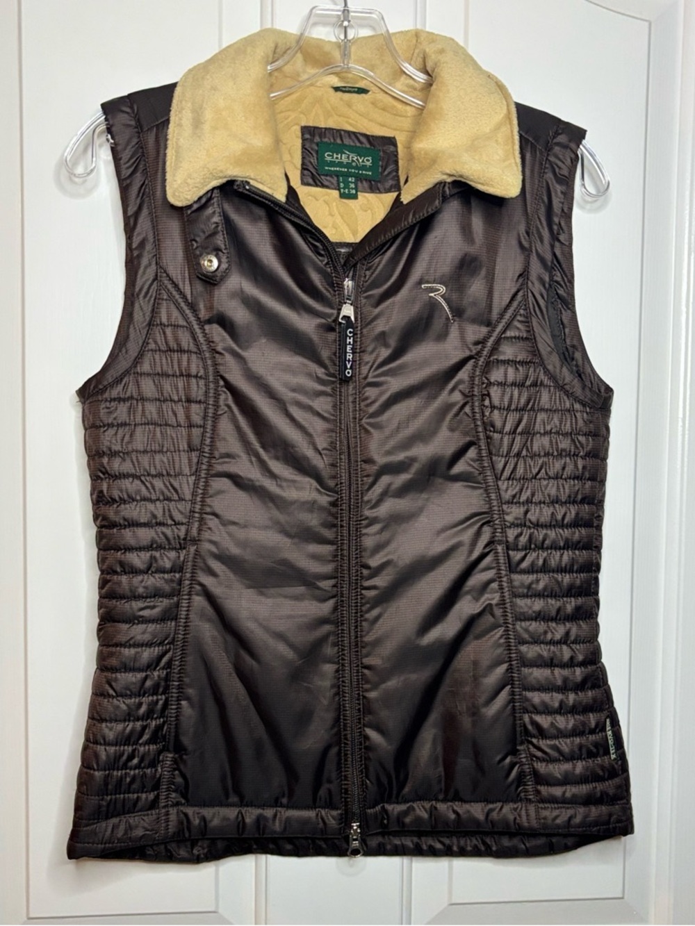 EUC CHERVO Women’s Brown Quilted Golf Vest w Cream Faux Shearling Collar SIZE 6